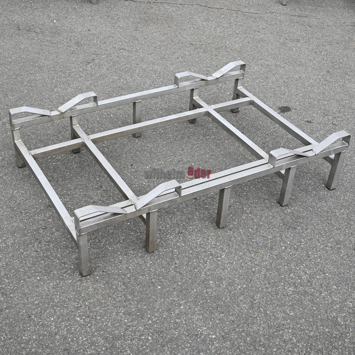Stainless steel bottom rack for two 300 l barrels - ReSale Stainless steel bottom rack for two 300 l barrels - ReSale