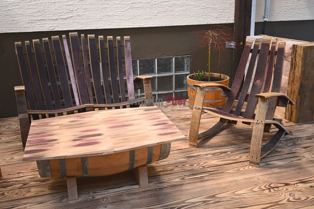 Sitzgruppe_mit_tisch_stuhl_bank_grill_lounge_2i2Wss1gCEAkqv