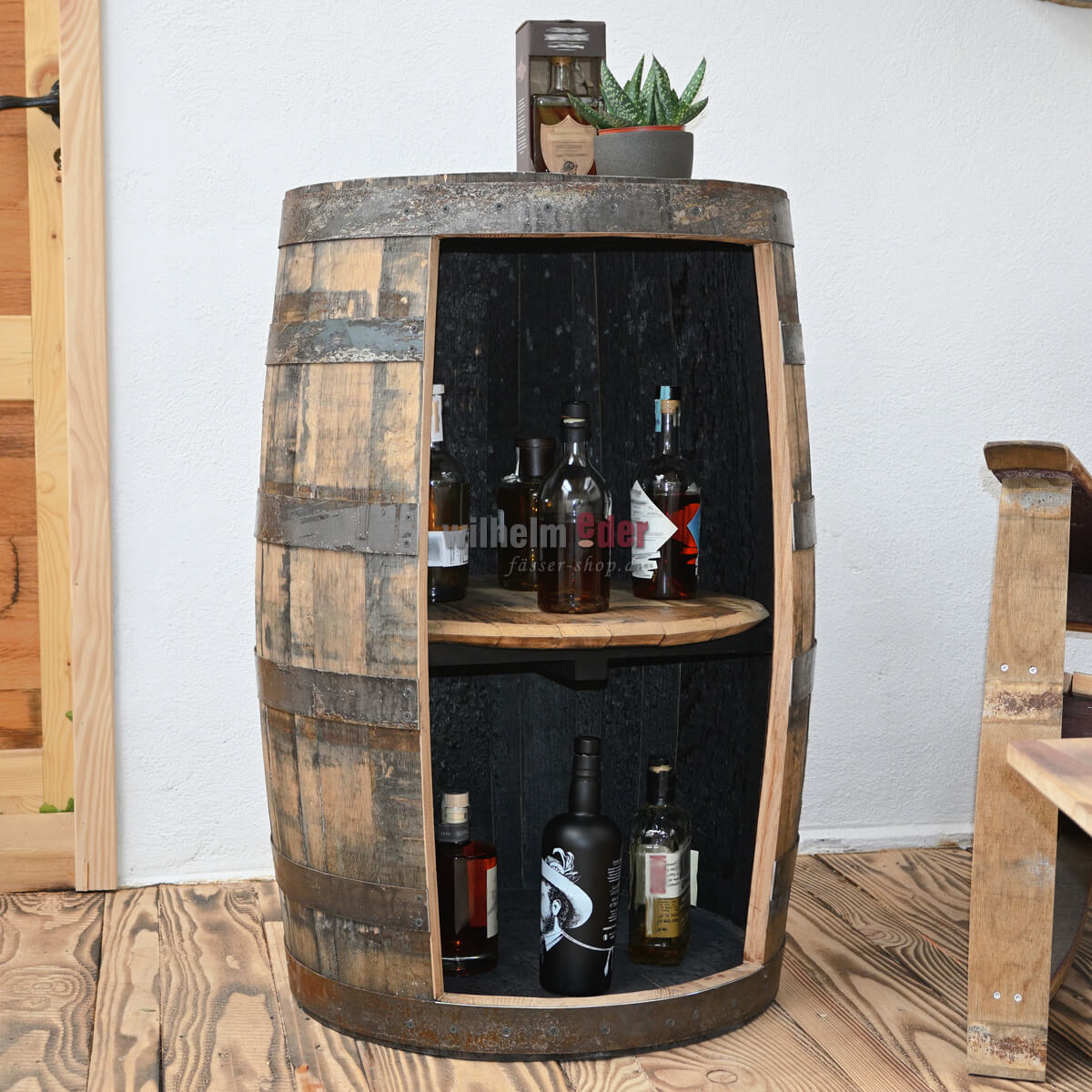 regalfass_bourbon_190l_1_2 Shelf barrel made of a bourbon barrel 190 l nature