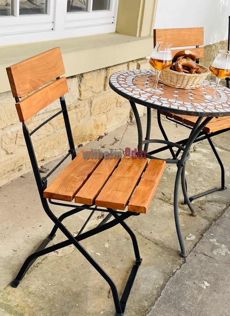 biergarten_stuehle_2