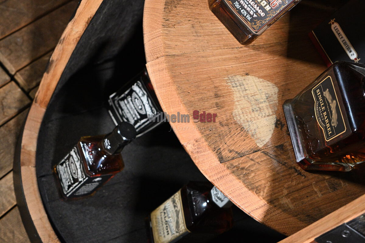 regalfass_jack_daniels_377e5yiVWQkGAM