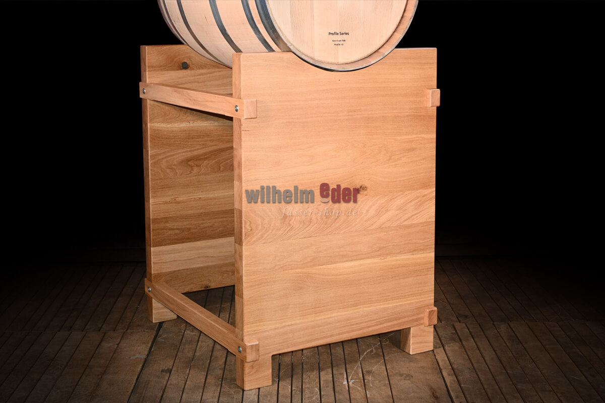 fasslager_zur_preasentation_1 Wooden oak barrel storage for 225 l barrel - high
