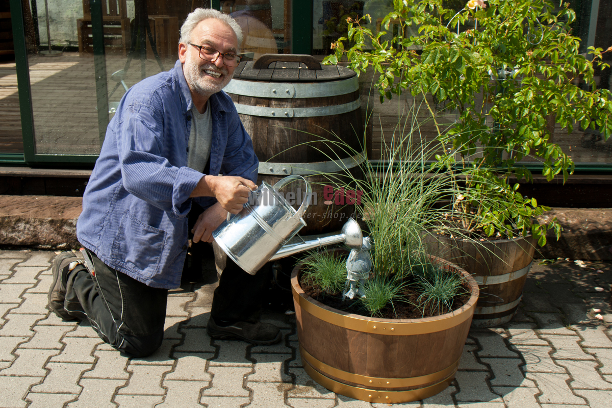 Blumenkuebel_viertel_FassStolz_1
